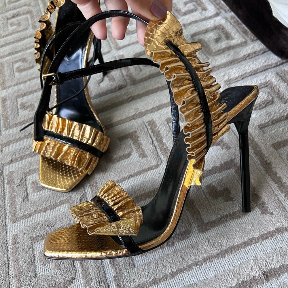 Saint Laurent Gold Heels - Picture 2 of 5